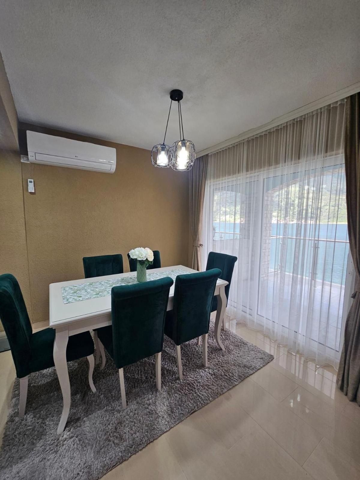 Apartmán Sun Rays Kotor Exteriér fotografie